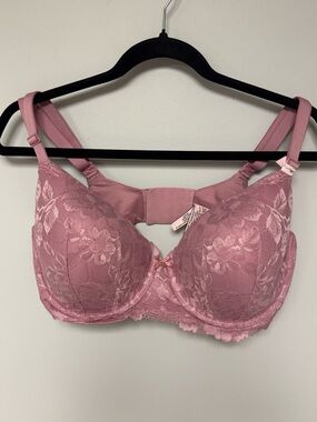 NWOT Victoria’s Secret Pink Lace Underwire Bra 38DDD